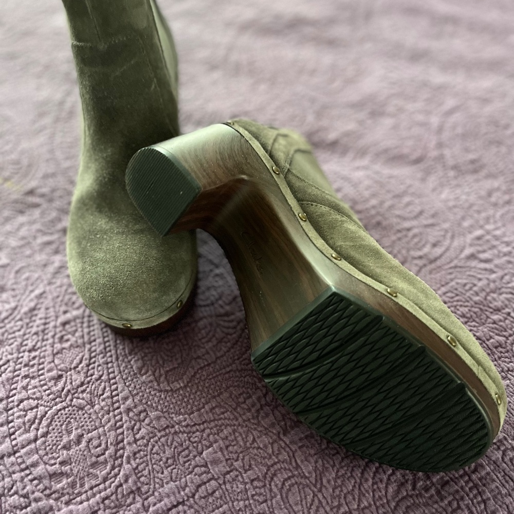 Clarks Gray Booties, Size 11., New